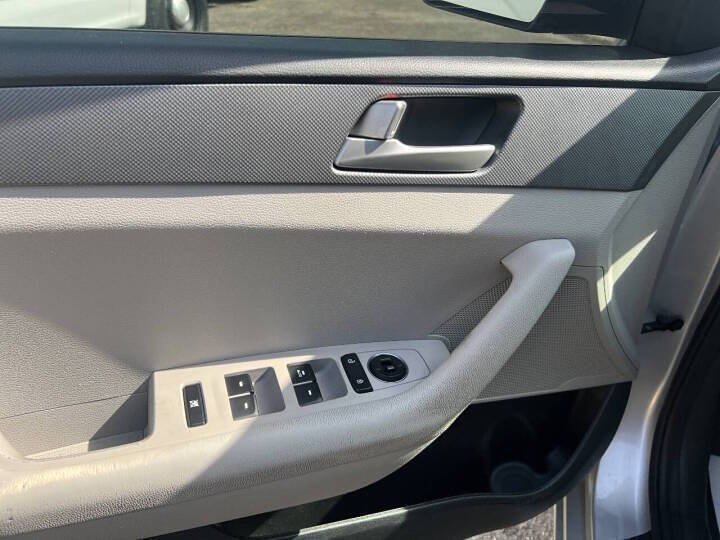 2017 Hyundai Sonata SE