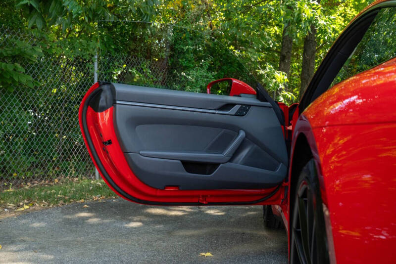 2023 Porsche 911 Carrera