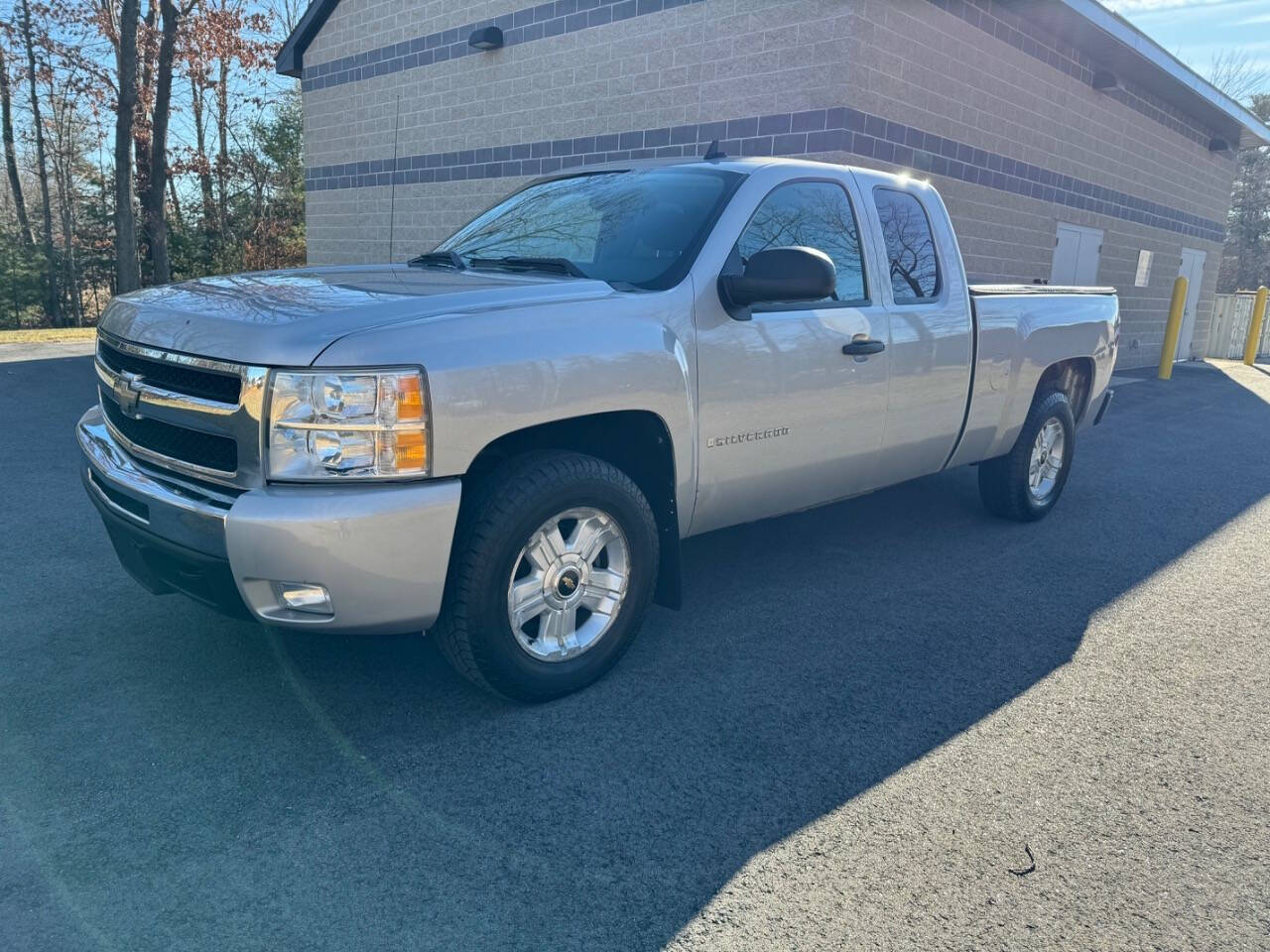 2009 Chevrolet Silverado 1500 for sale at Derry Auto Superstore in Derry, NH