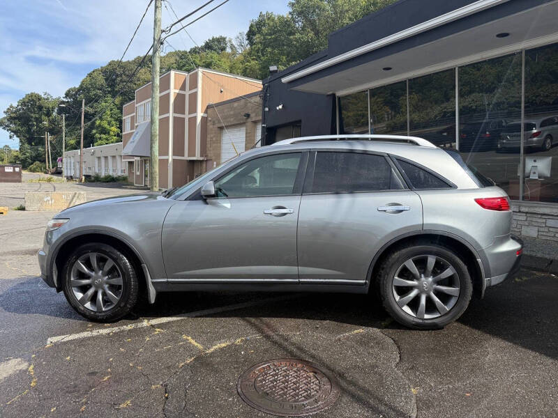 2004 Infiniti FX35