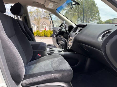 2013 Nissan Pathfinder S