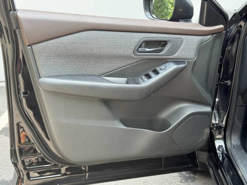 2023 Nissan Rogue S