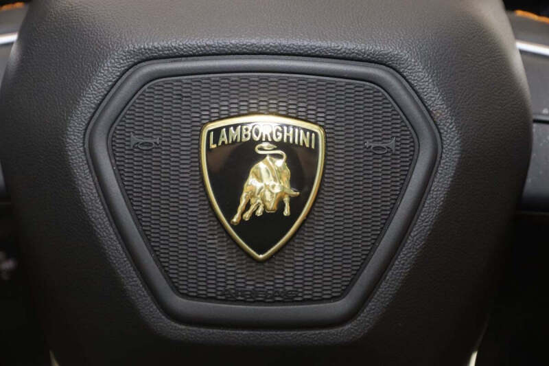 2021 Lamborghini Urus