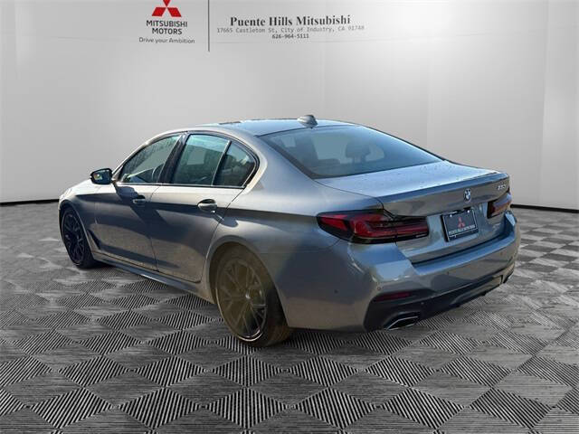 2023 BMW 5 Series 530i