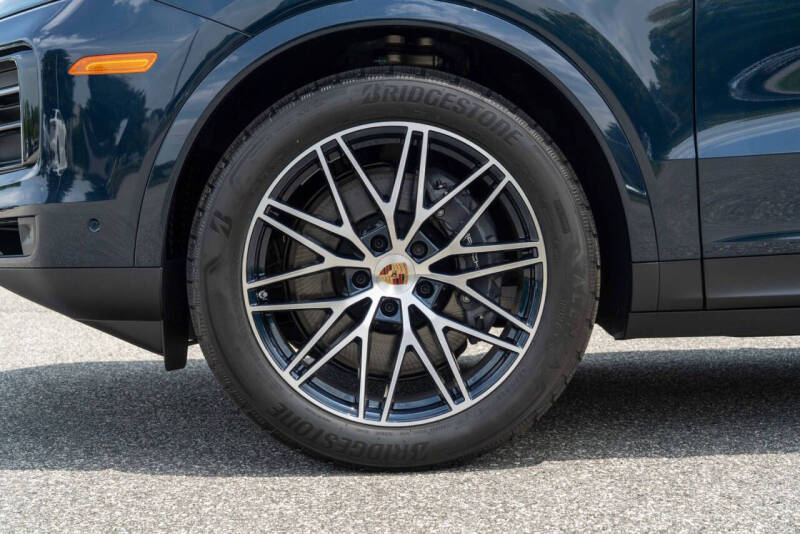 2025 Porsche Cayenne Coupe