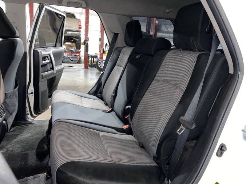 2014 Toyota 4Runner SR5