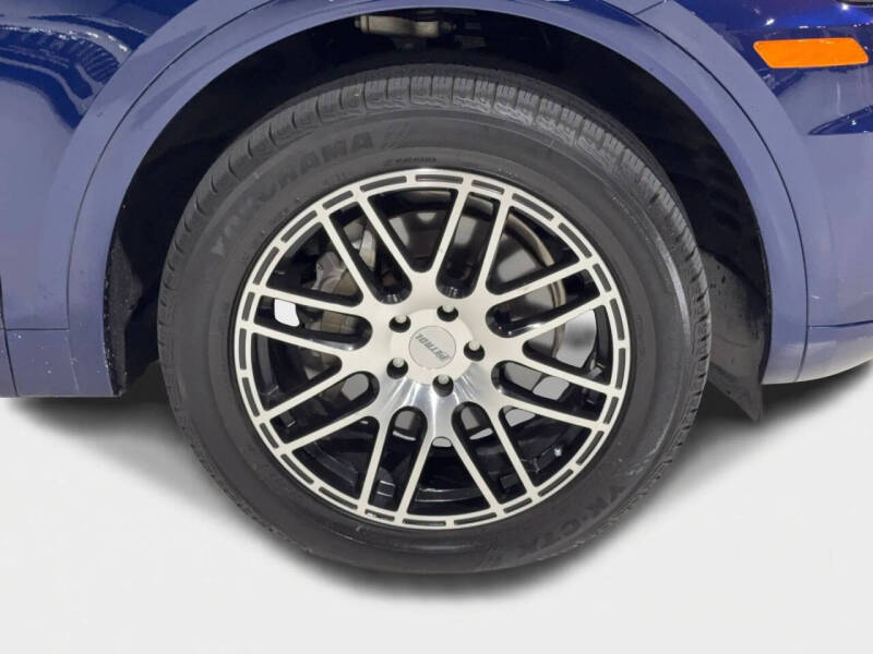 2020 Audi Q5 quattro Titanium Premium 45 TFSI