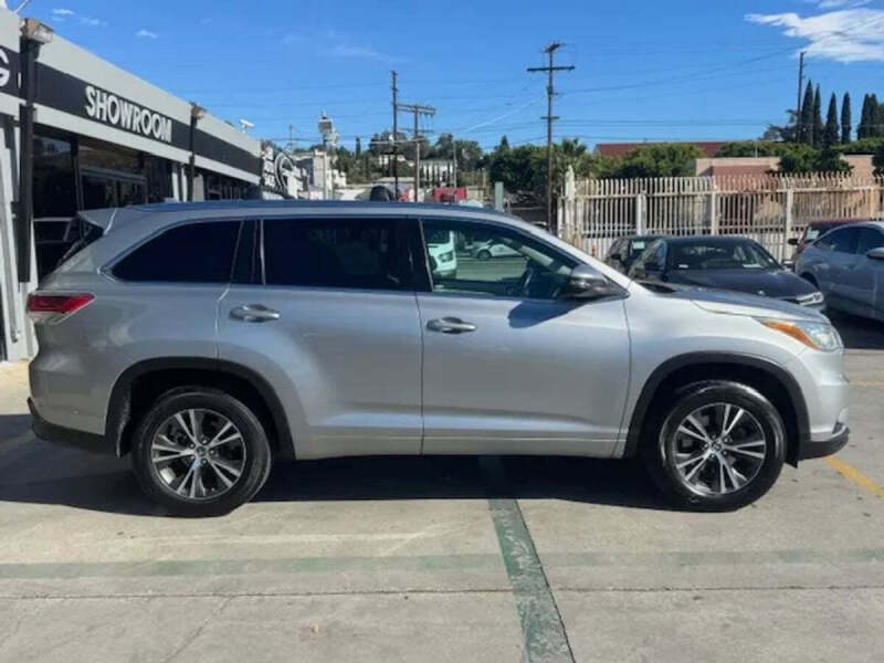 2016 Toyota Highlander XLE