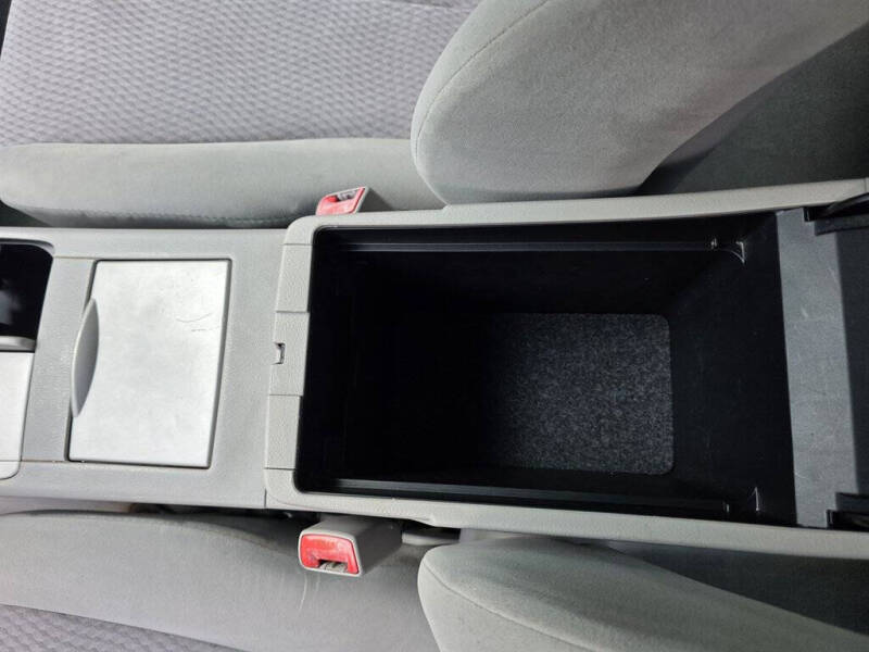 2011 Toyota Camry LE V6