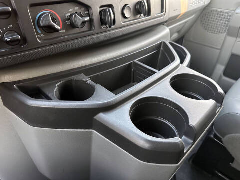 2014 Ford E-Series E-350 SD XL