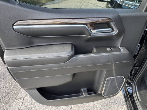 2023 GMC Sierra 1500 SLE