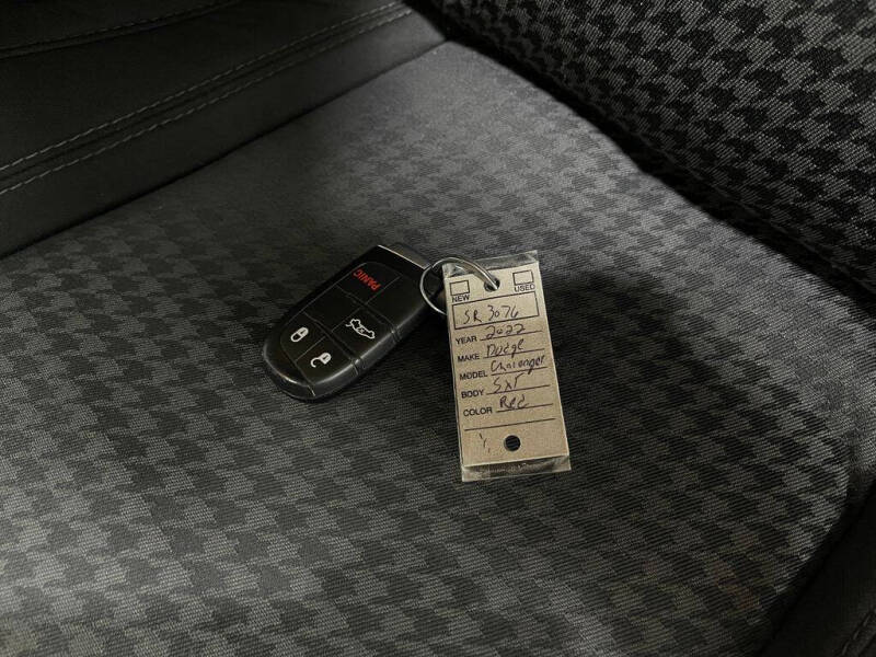 2022 Dodge Challenger SXT