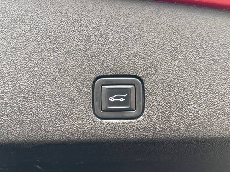 2023 Cadillac XT6 Sport