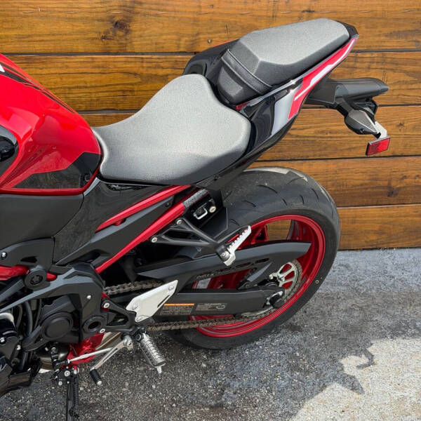 2024 Kawasaki Z900 ABS