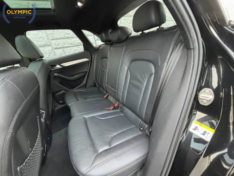 2015 Audi Q3 2.0T quattro Prestige