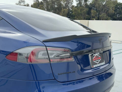 2015 Tesla Model S P85D