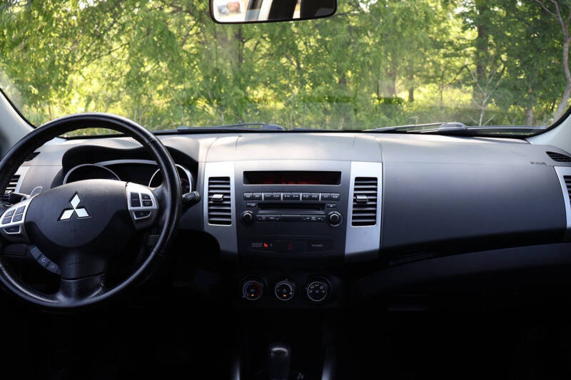 2012 Mitsubishi Outlander SE