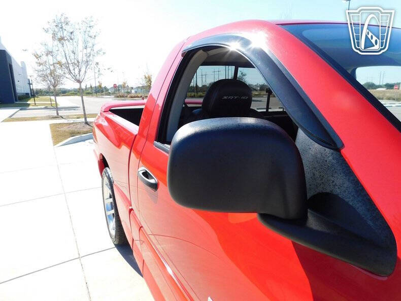 2004 Dodge Ram 1500 SRT-10