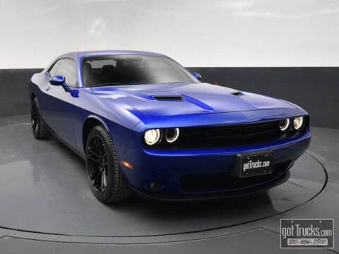 2022 Dodge Challenger SXT