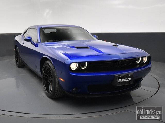 2022 Dodge Challenger SXT