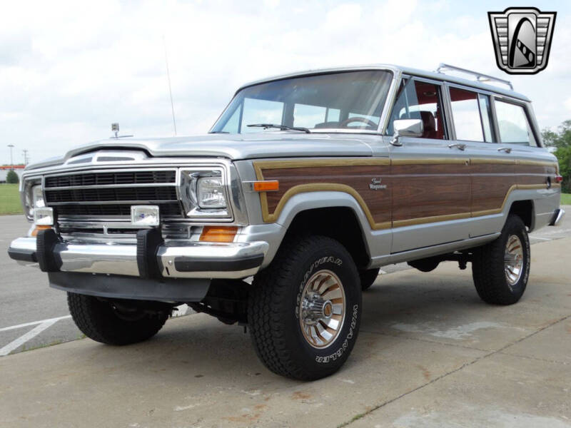 1986 Jeep Grand Wagoneer