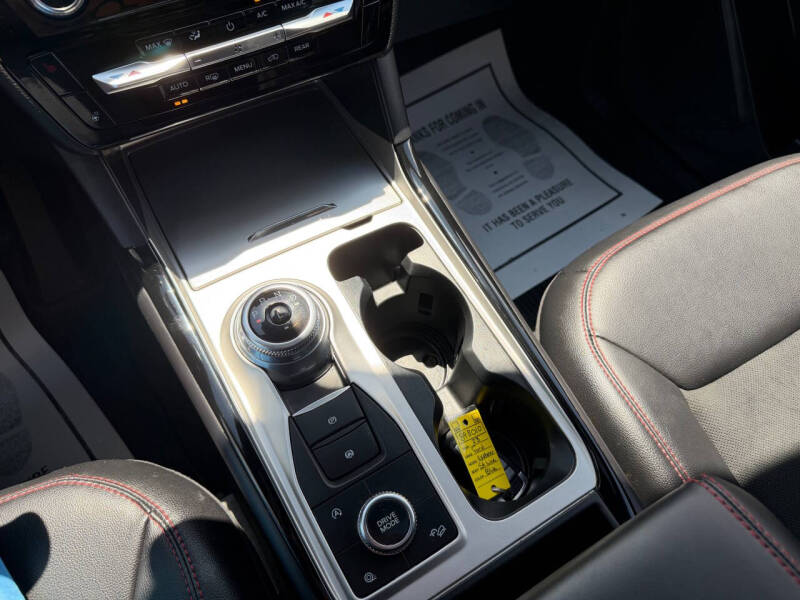 2023 Ford Explorer ST-Line