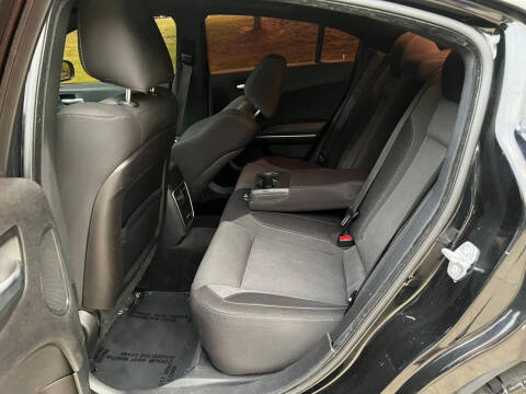 2015 Dodge Charger SXT