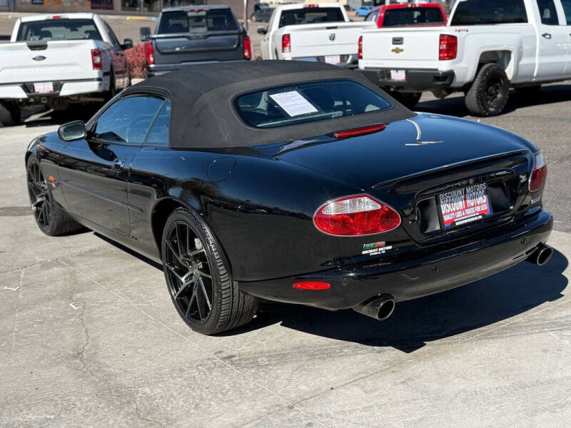 2003 Jaguar XKR