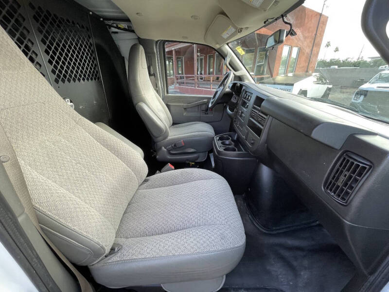 2019 Chevrolet Express 2500