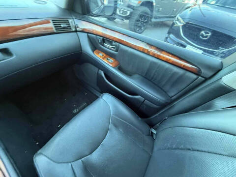 2005 Lexus LS 430
