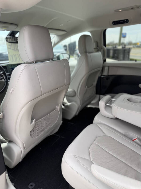 2019 Chrysler Pacifica Touring L