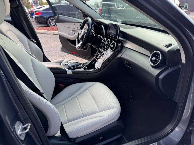 2016 Mercedes-Benz C-Class C 300