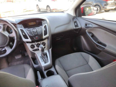2012 Ford Focus SE