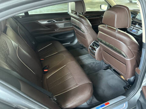 2016 BMW 7 Series 740i