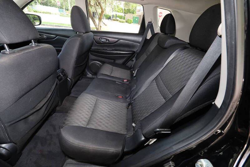 2019 Nissan Rogue S