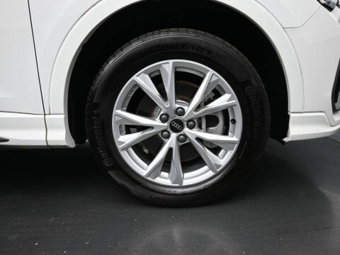 2022 Audi Q3 quattro S line Premium 45 TFSI