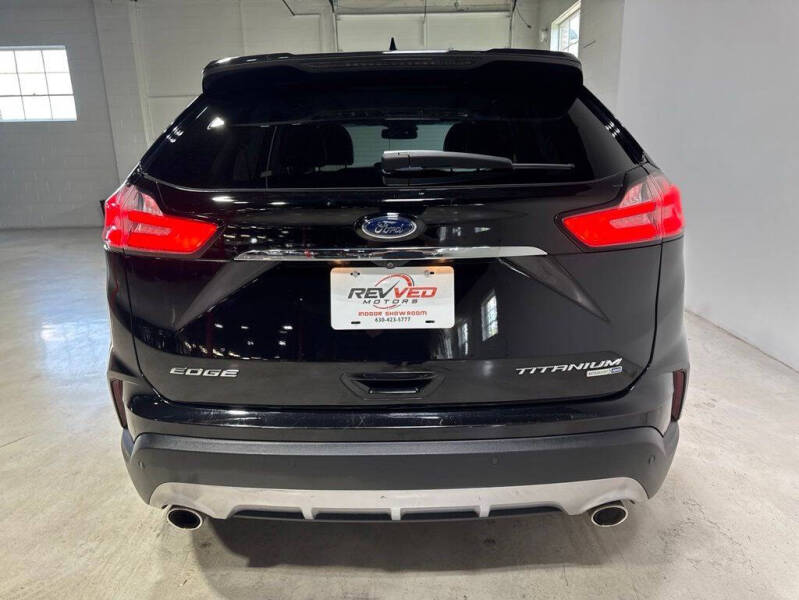 2019 Ford Edge Titanium