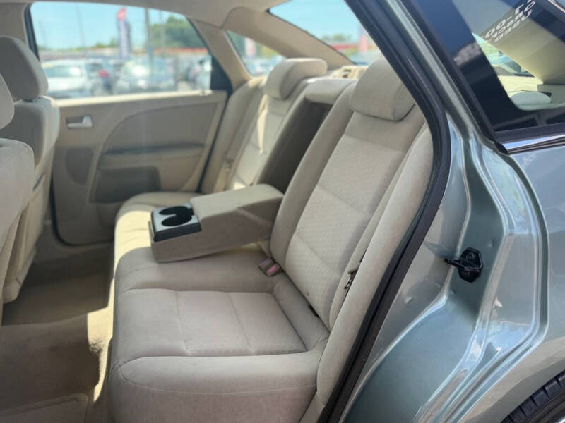 2005 Ford Five Hundred SEL