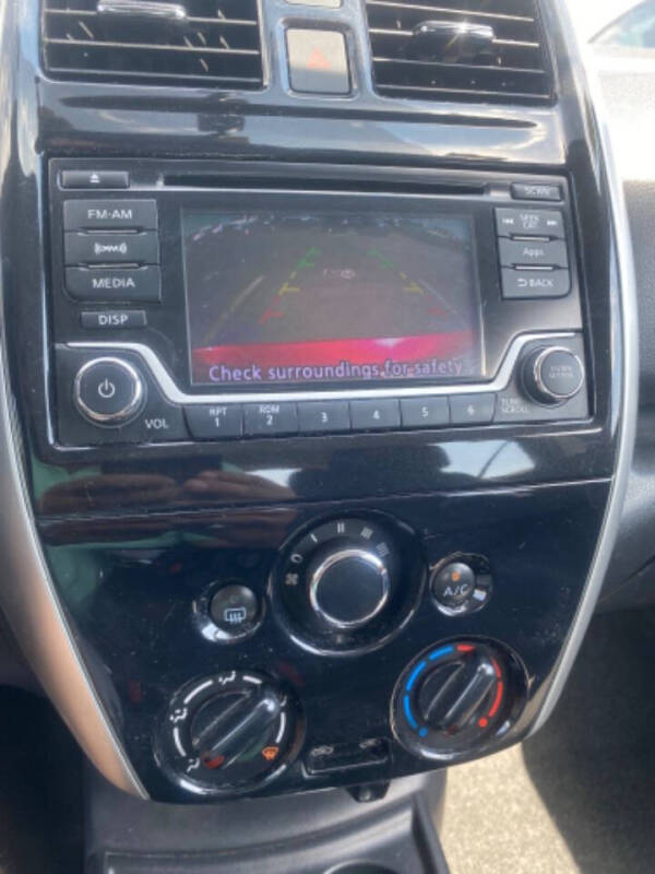 2016 Nissan Versa Note SV