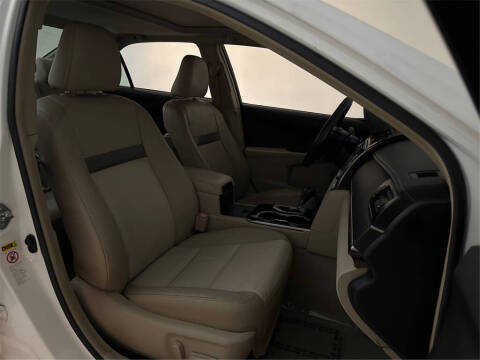 2014 Toyota Camry XLE V6