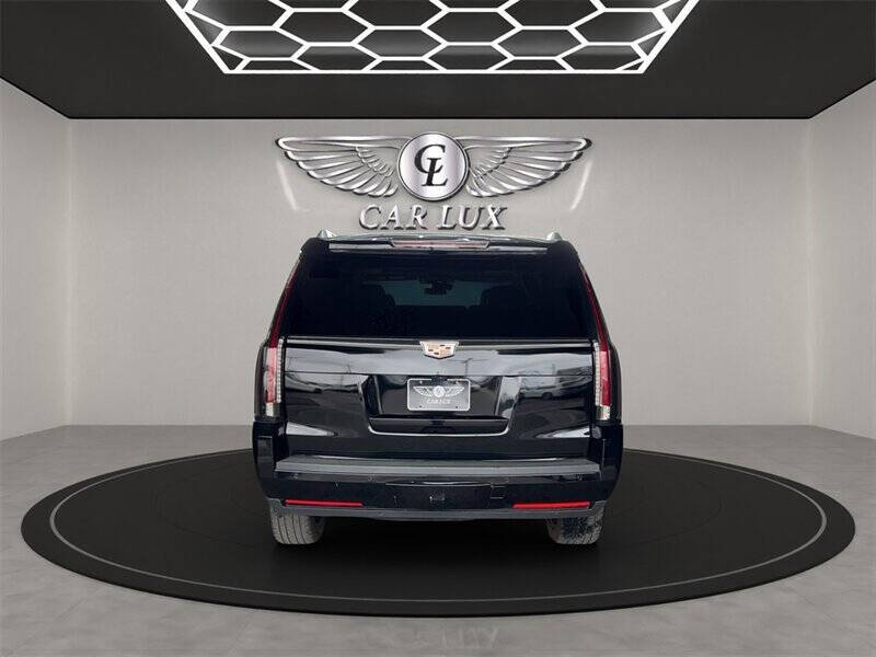 2020 Cadillac Escalade Luxury