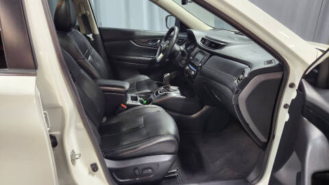 2020 Nissan Rogue SL