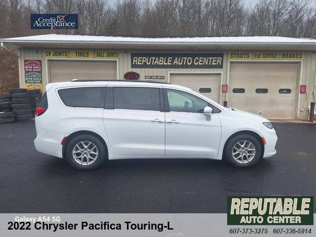 2022 Chrysler Pacifica Touring L