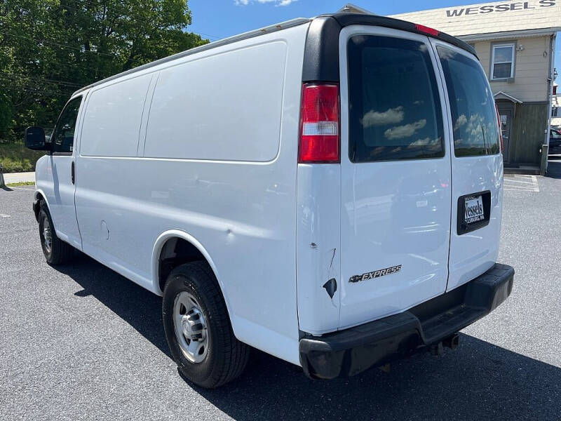 2018 Chevrolet Express 2500