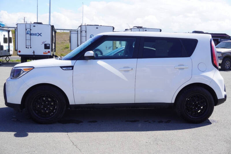 Used 2015 Kia Soul Base with VIN KNDJN2A27F7124252 for sale in Anchorage, AK