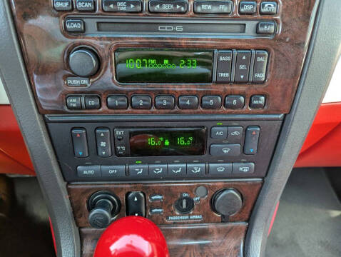 2002 Ford Thunderbird Deluxe