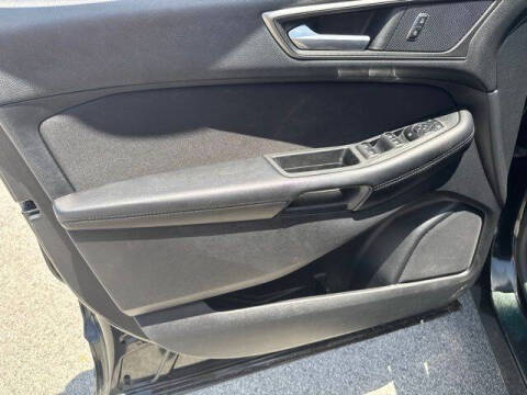 2015 Ford Edge SE