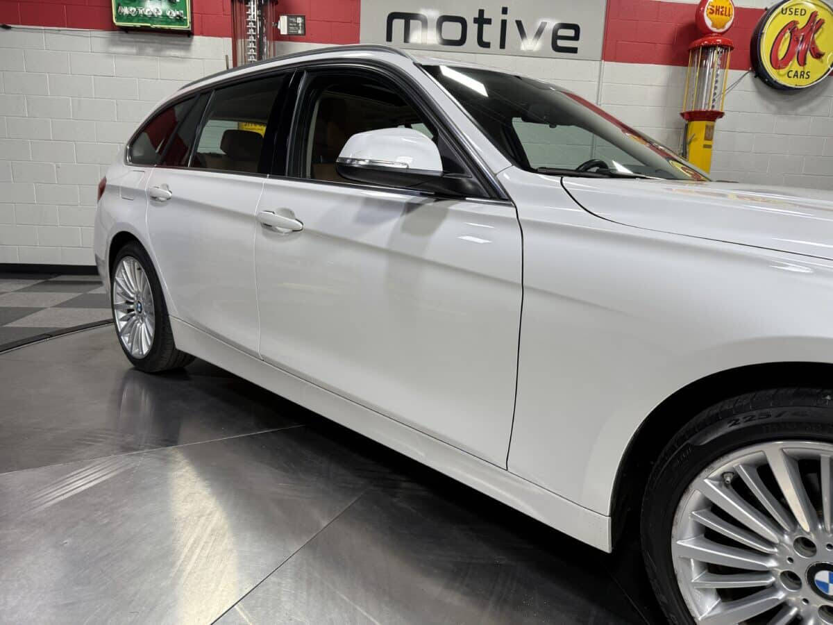 2014 BMW 3 Series 10