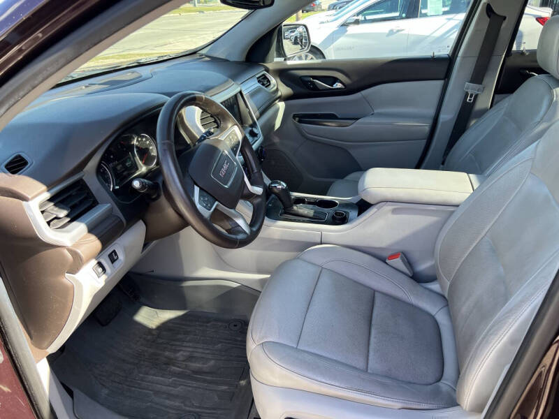 2017 GMC Acadia SLT-1