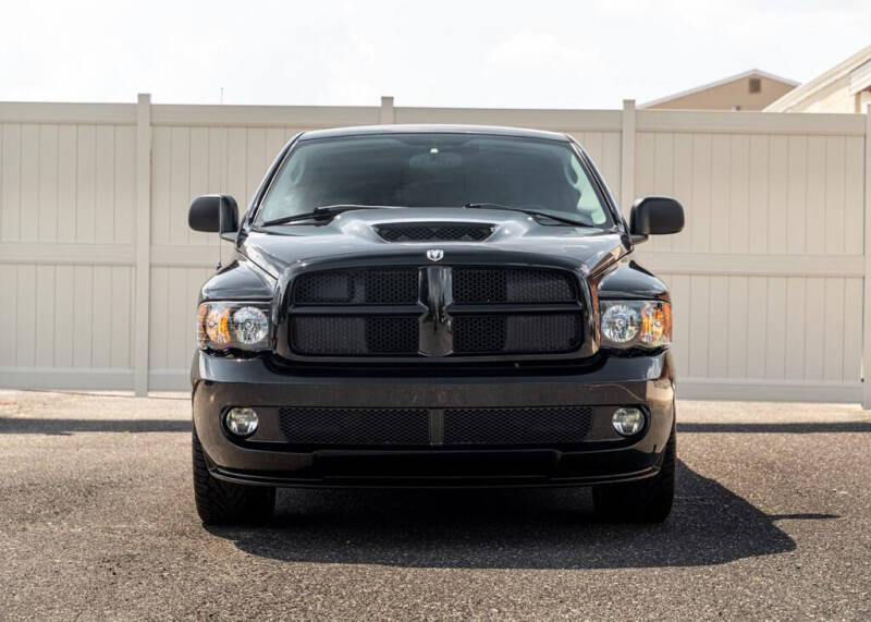 2005 Dodge Ram 1500 SRT-10